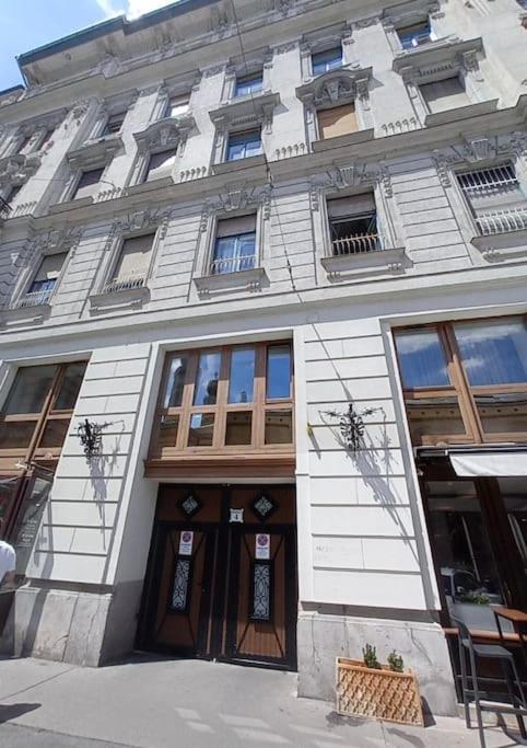 H & A Suite Synagogue Budapeste Exterior foto